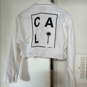 ONE OF A KIND NEVER WORN Cali logoed cropped White Denim Jacket